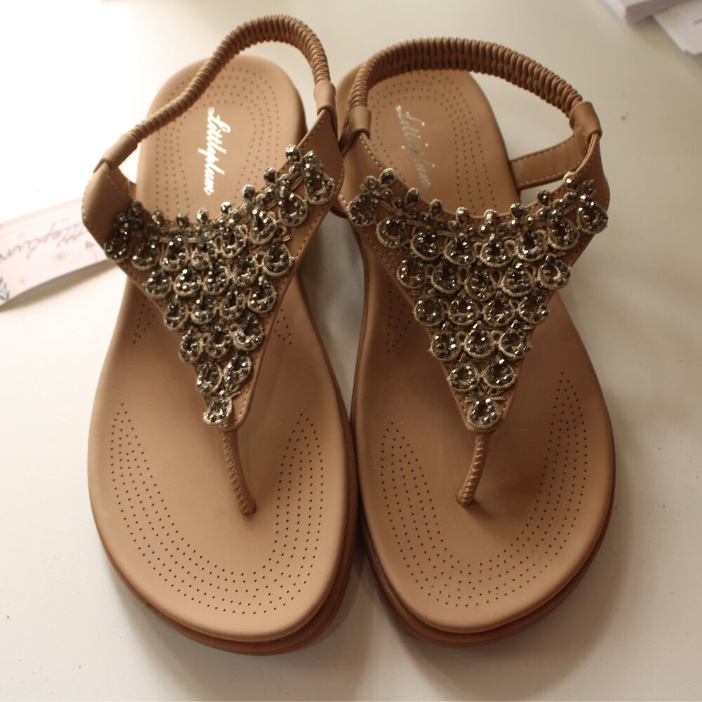 Littleplum Rhinestone sandals - Tstrap Thong Sandals - Size 9 - Brand new